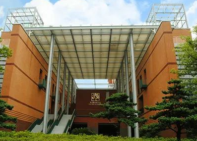 上海民辦包玉剛實驗學(xué)校